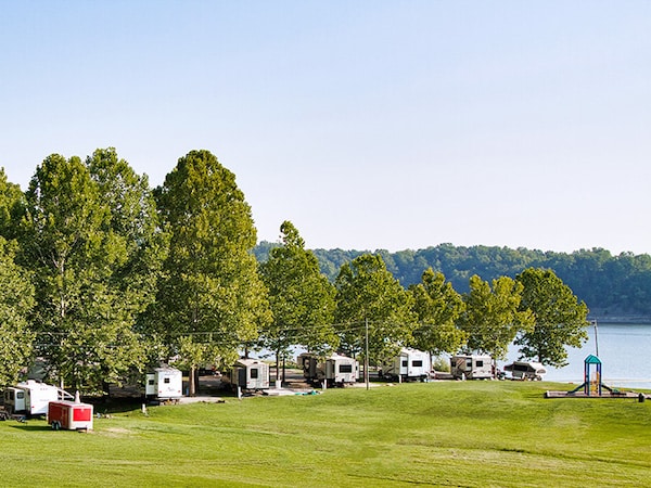 Green River Lake State Resort Park, Campbellsville