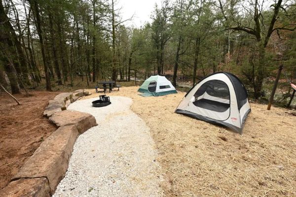 Devil's Den State Park (Devil's Den Campground)-Camping in Arkansas