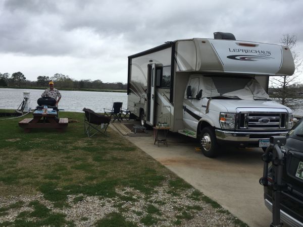 Poche's RV Park - Breaux Bridge Camping in Louisiana