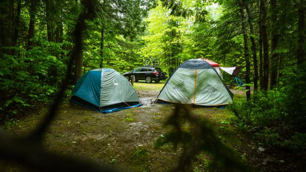 25_Rainy_Day_Camping_Activities