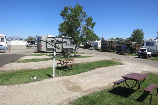 Absaroka Bay RV Park - Cody Camping in Wyoming