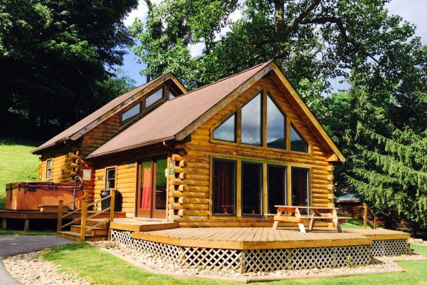 Harman's Luxury Log Cabins - Cabins Camping in West Virginia