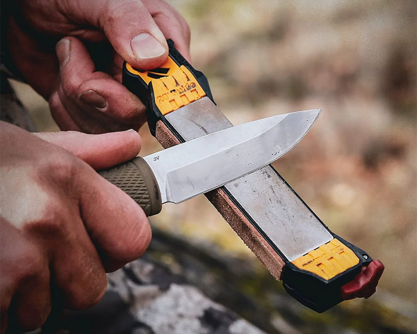 How to sharpen a camping knife