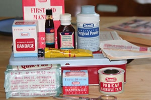 First aid materials for building your own first aid kit.