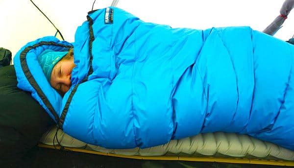 Winter camping tips: bring a warm sleeping bag