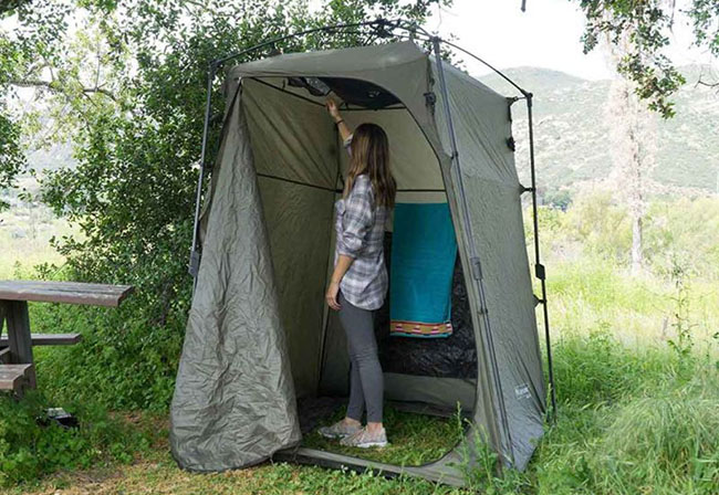 Glamping shower tent
